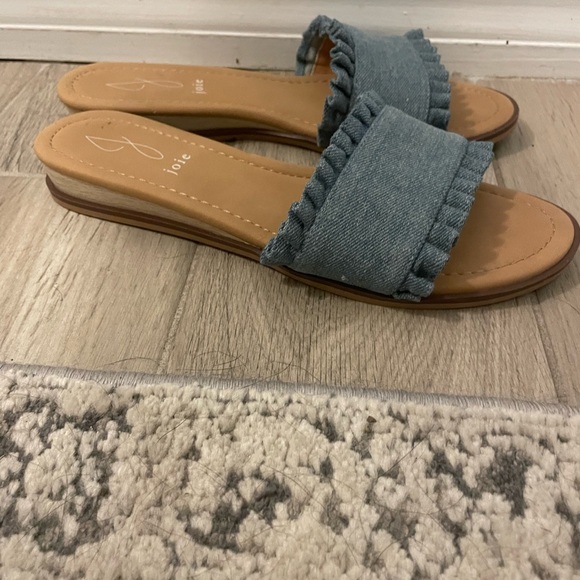 Jodie Eidel slip on ruffle sandal 8.5 - Picture 3 of 4